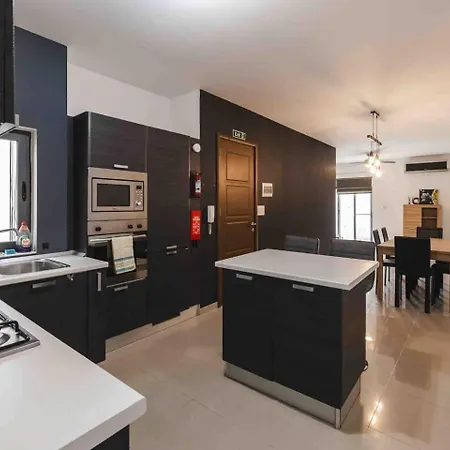 Blossom Bliss * Msida