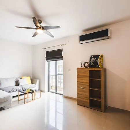 Blossom Bliss Apartment *